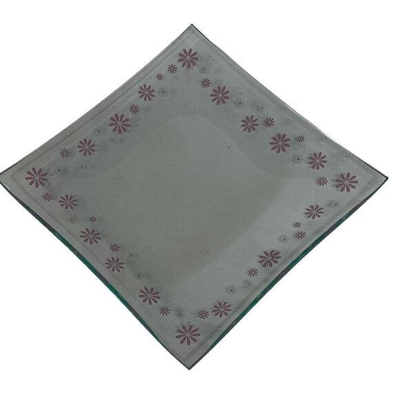 The Pampered Chef Pink Daisy Dessert Plates Set Of 4 #2819 7" Glass Pink Floral - Picture 3 of 5